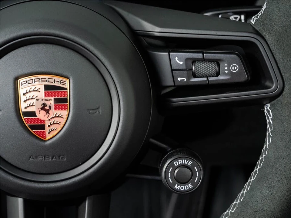 2026 Porsche 992 GT3 - Image 11 of 31
