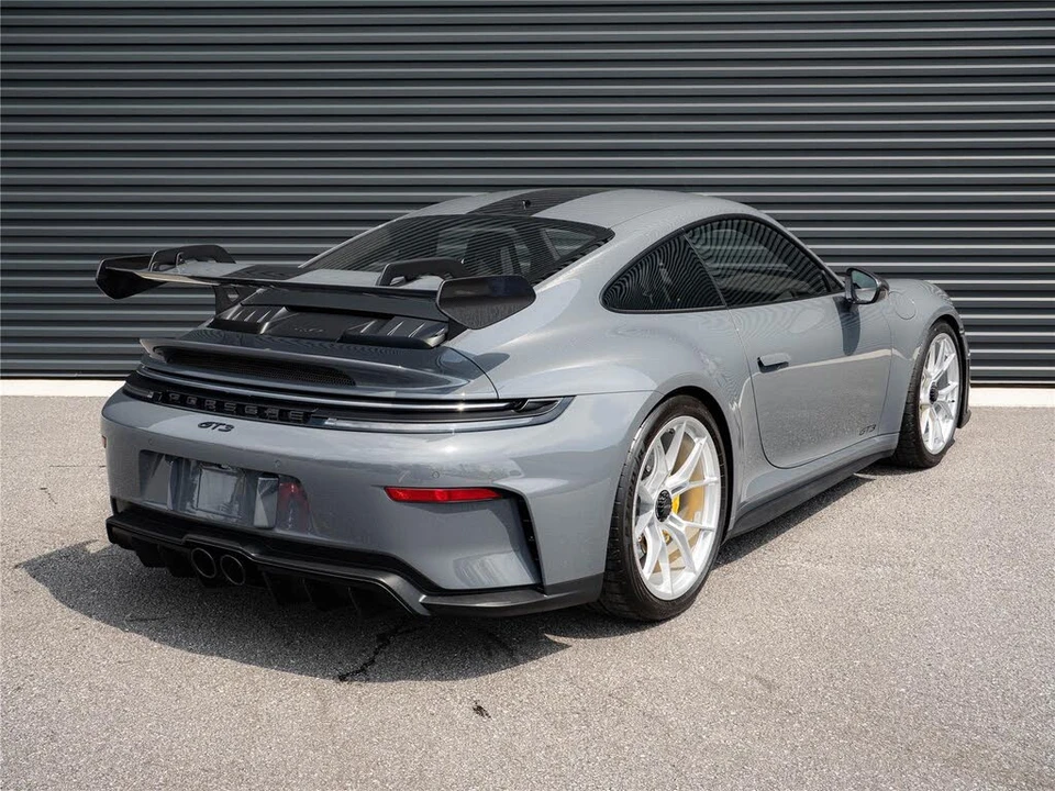2026 Porsche 992 GT3 - Image 24 of 31