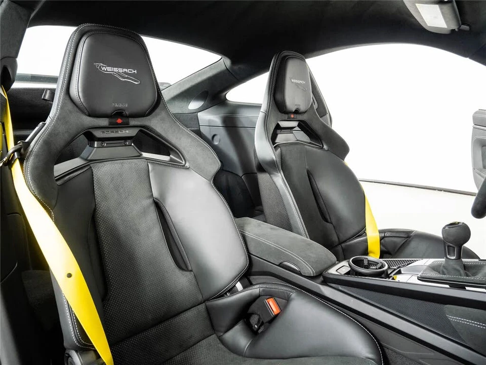 2026 Porsche 992 GT3 - Image 19 of 31