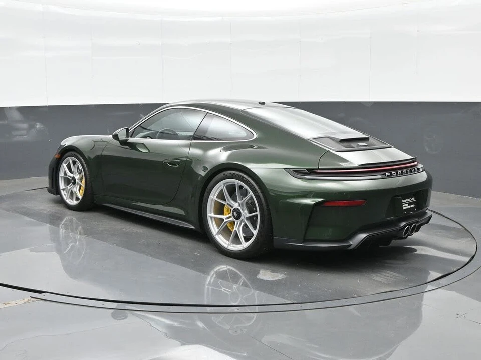 2026 Porsche 992 GT3 - Image 3 of 31