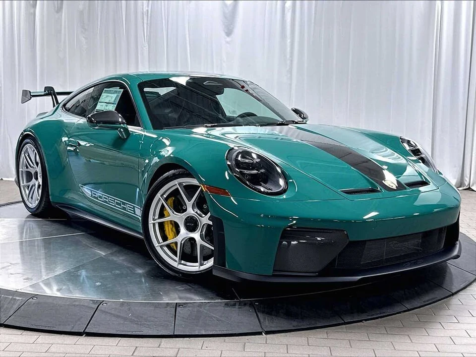 2026 Porsche 992 GT3 - Image 9 of 31