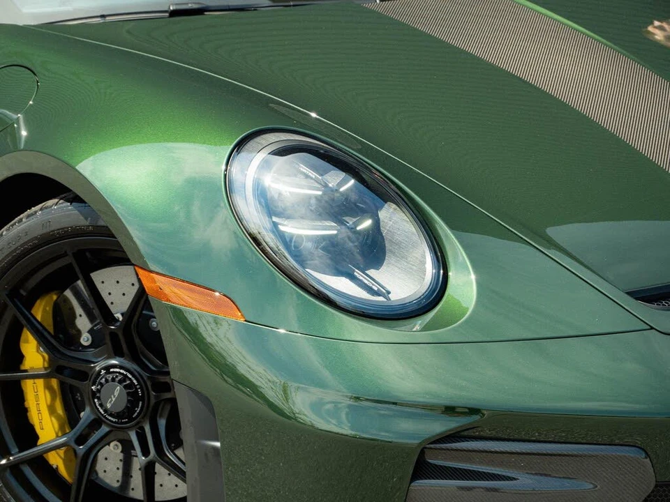 2026 Porsche 992 GT3 - Image 29 of 31