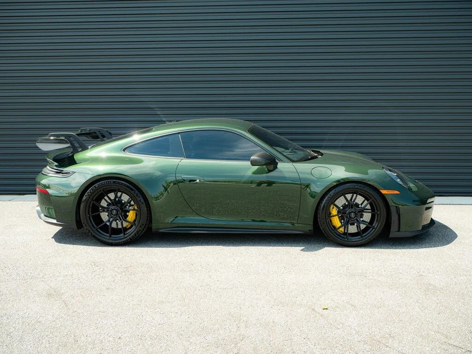 2026 Porsche 992 GT3 - Image 23 of 31