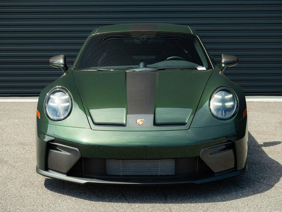 2026 Porsche 992 GT3 - Image 28 of 31