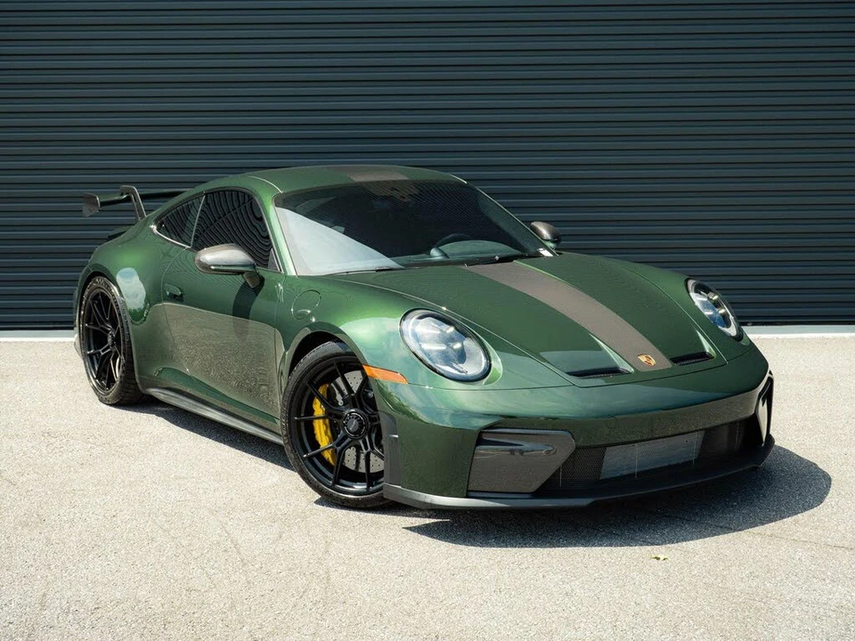 2026 Porsche 992 GT3 - Image 22 of 31