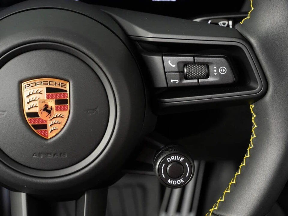 2026 Porsche 992 GT3 - Image 11 of 31