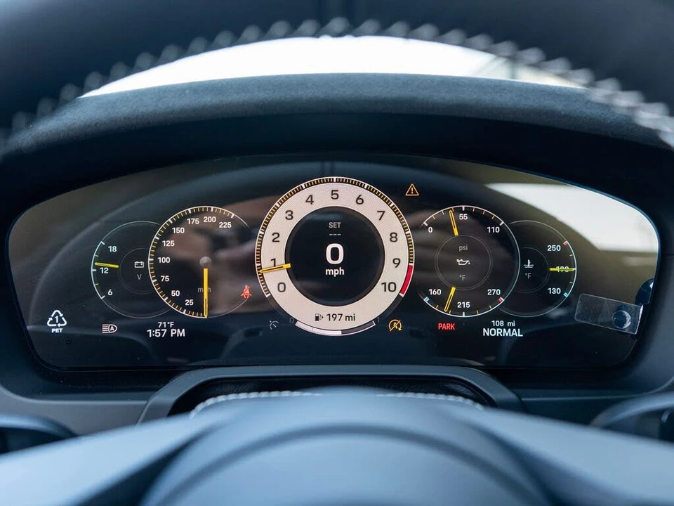 2026 Porsche 992 GT3 - Image 17 of 31