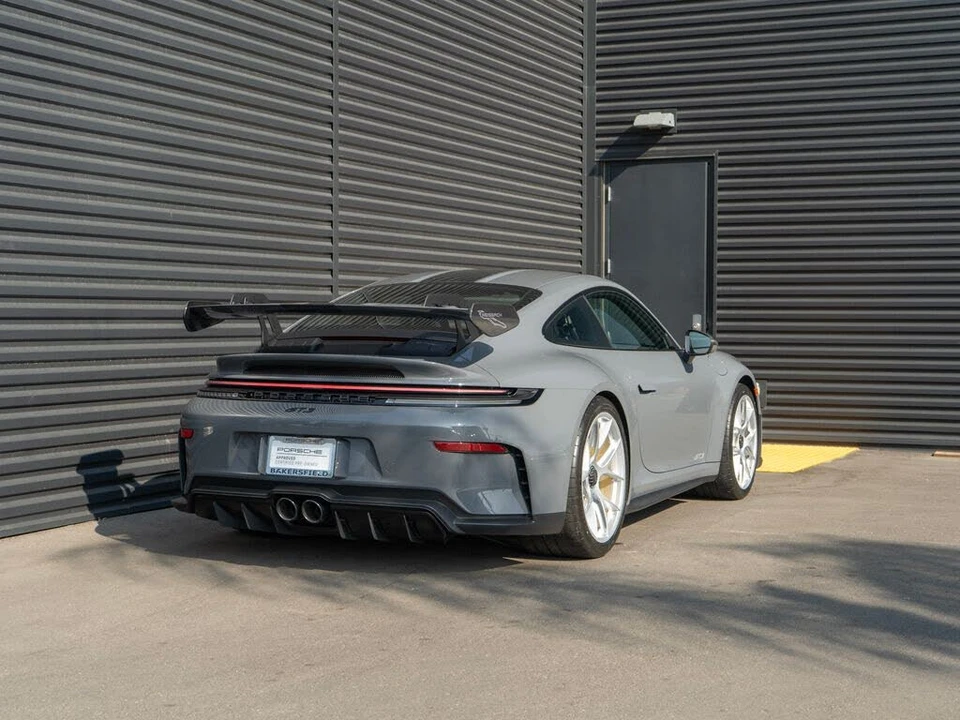 2026 Porsche 992 GT3 - Image 9 of 31