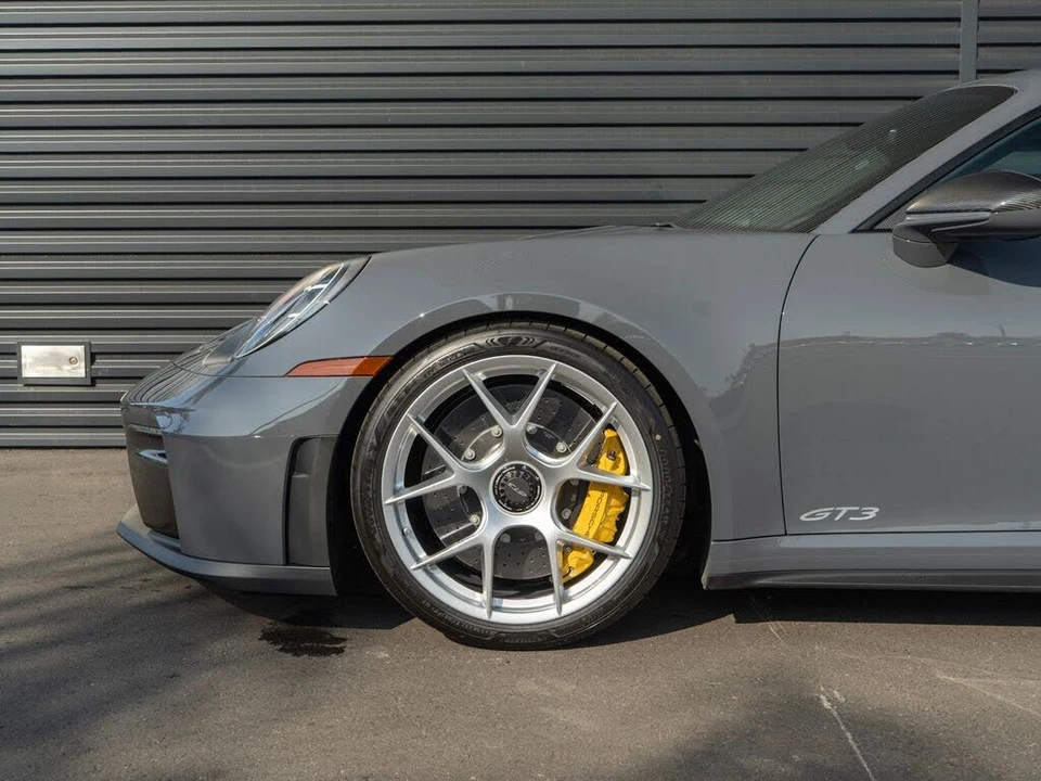 2026 Porsche 992 GT3 - Image 12 of 31