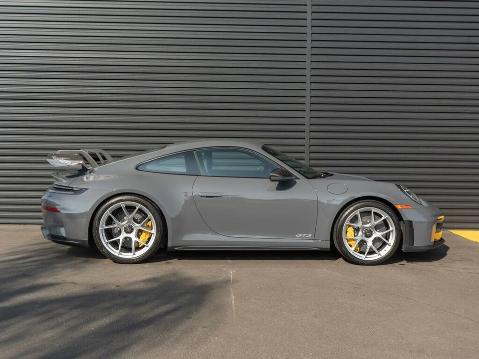 2026 Porsche 992 GT3 - Image 8 of 31
