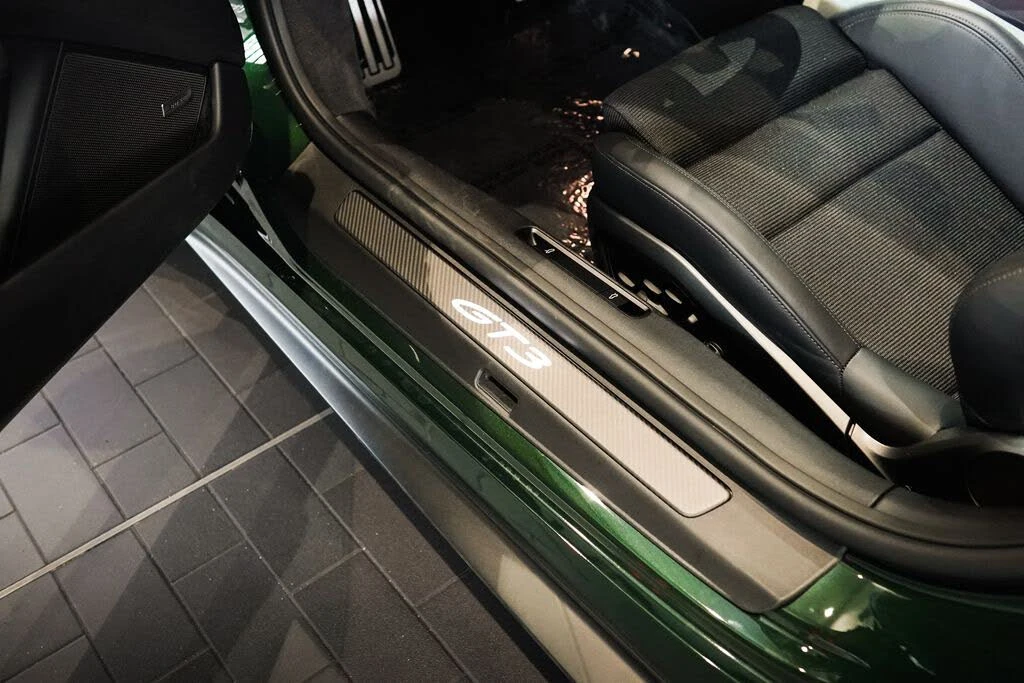 2026 Porsche 992 GT3 - Image 26 of 31