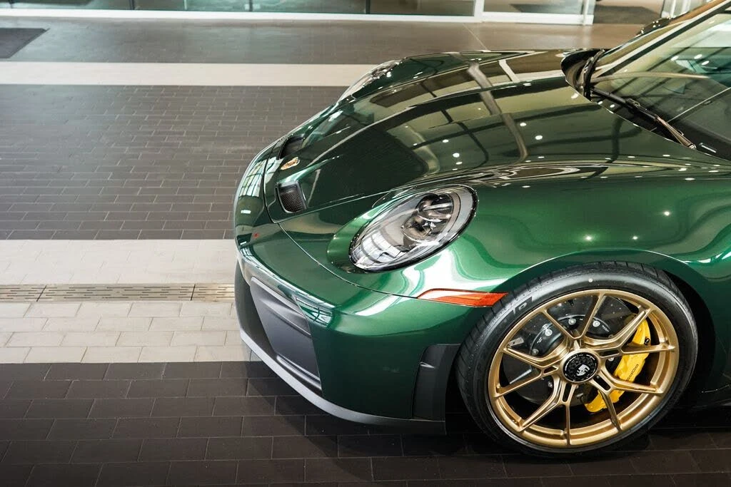 2026 Porsche 992 GT3 - Image 16 of 31