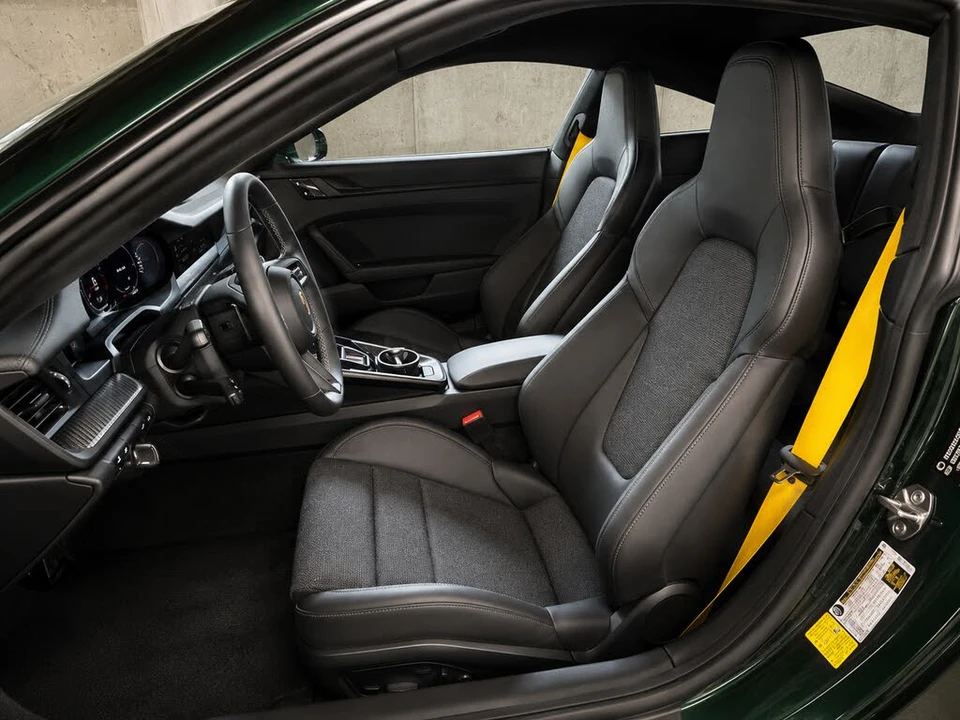 2026 Porsche 992 GT3 - Image 7 of 31