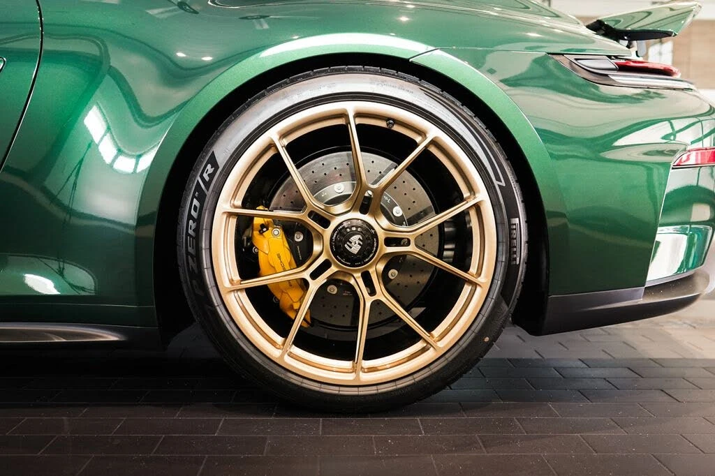 2026 Porsche 992 GT3 - Image 18 of 31