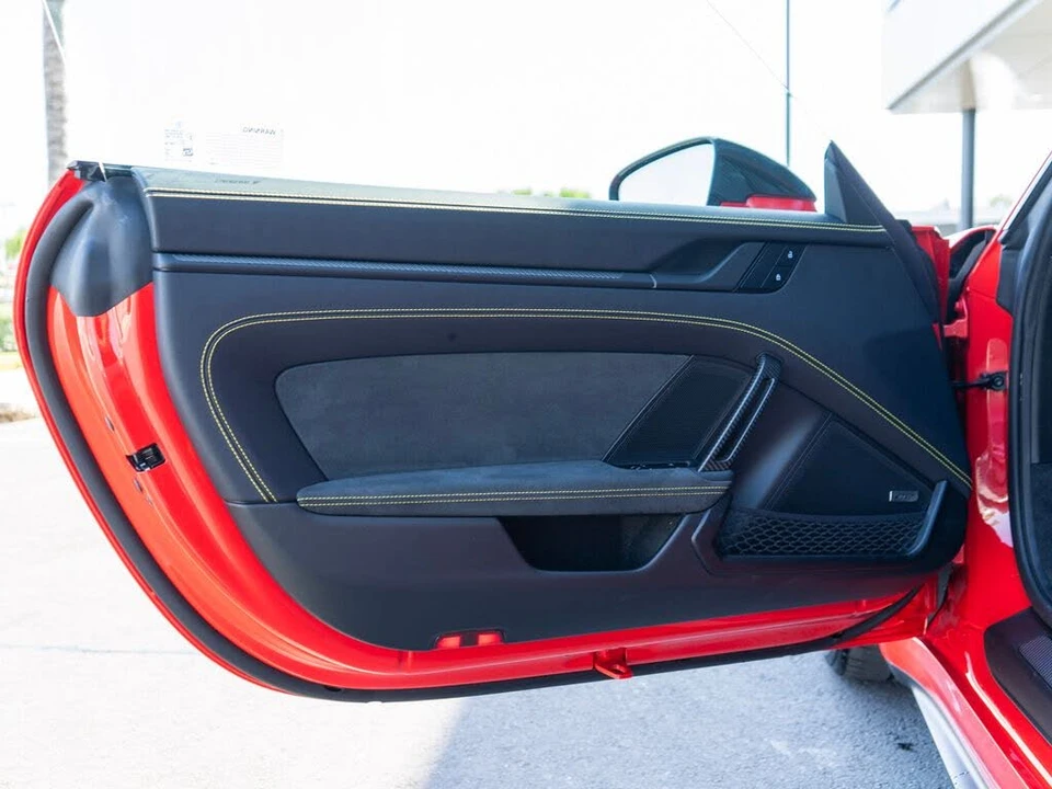 2026 Porsche 992 GT3 - Image 27 of 31