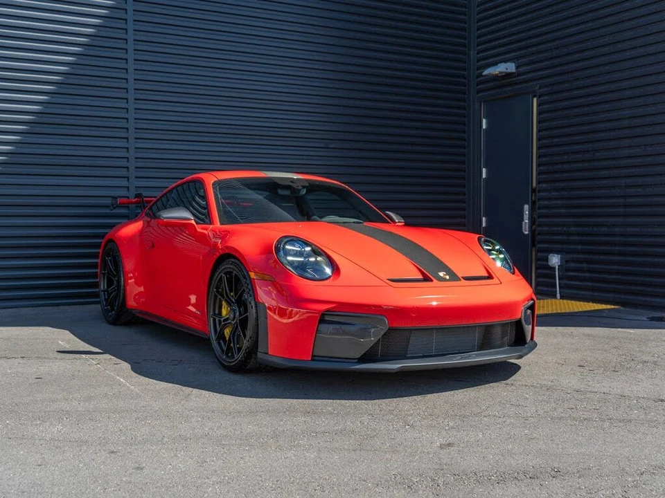 2026 Porsche 992 GT3 - Image 7 of 31