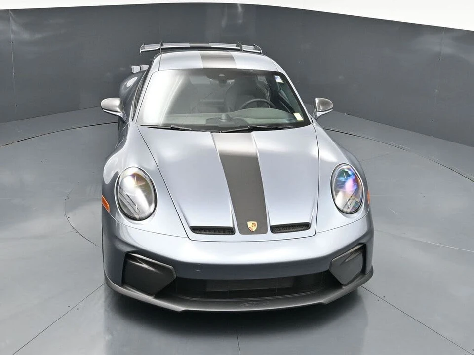2026 Porsche 992 GT3 - Image 19 of 31