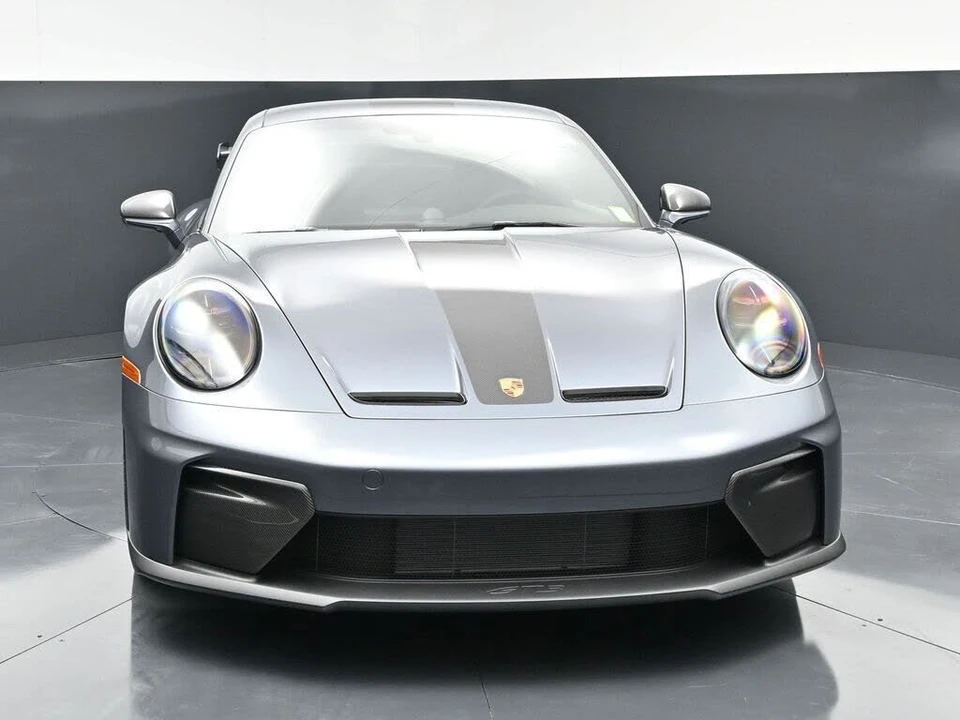 2026 Porsche 992 GT3 - Image 11 of 31