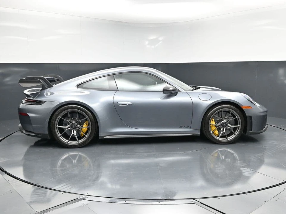 2026 Porsche 992 GT3 - Image 9 of 31