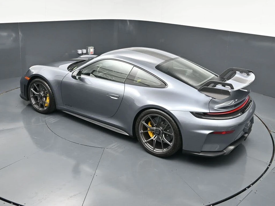 2026 Porsche 992 GT3 - Image 14 of 31