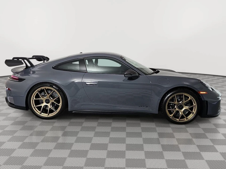 2026 Porsche 992 GT3 - Image 9 of 31