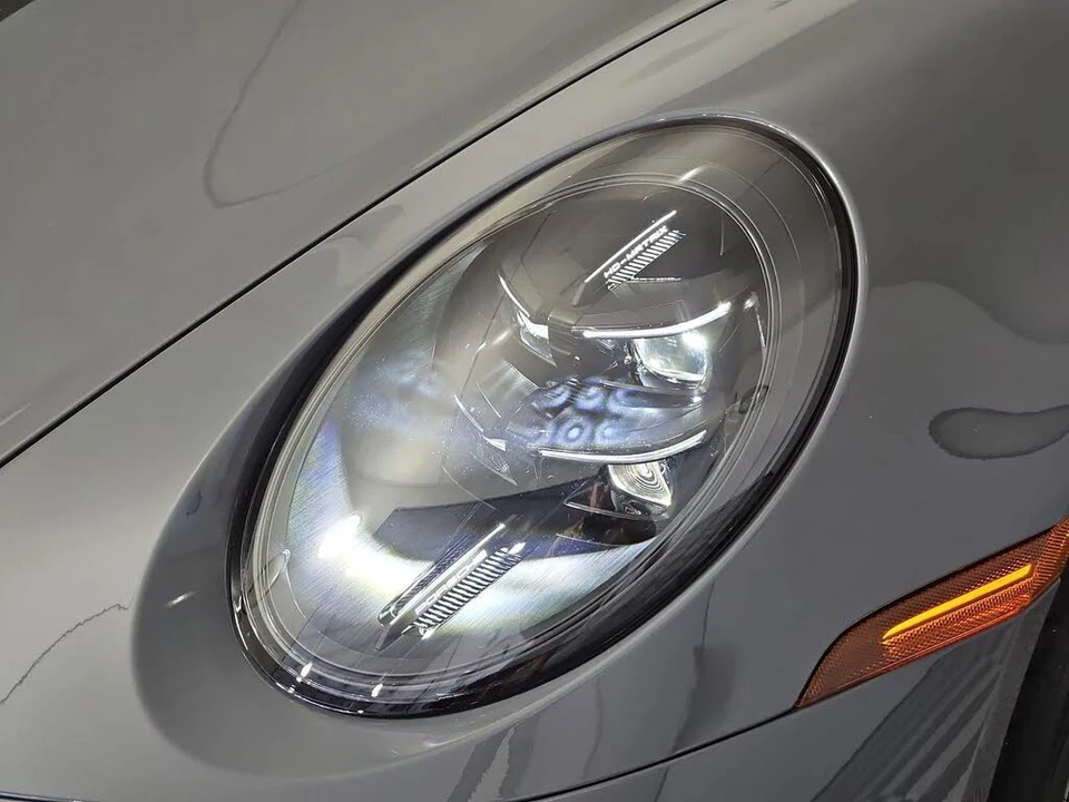 2026 Porsche 992 GT3 - Image 26 of 31