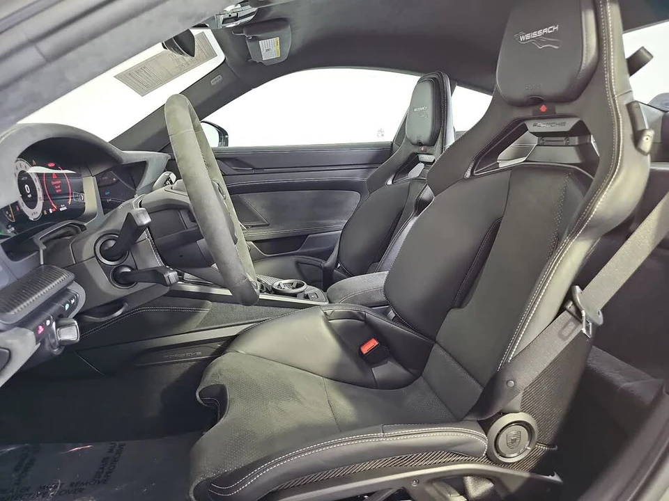 2026 Porsche 992 GT3 - Image 11 of 31