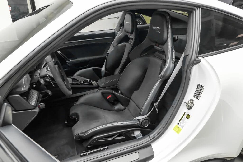 2026 Porsche 992 GT3 - Image 30 of 31
