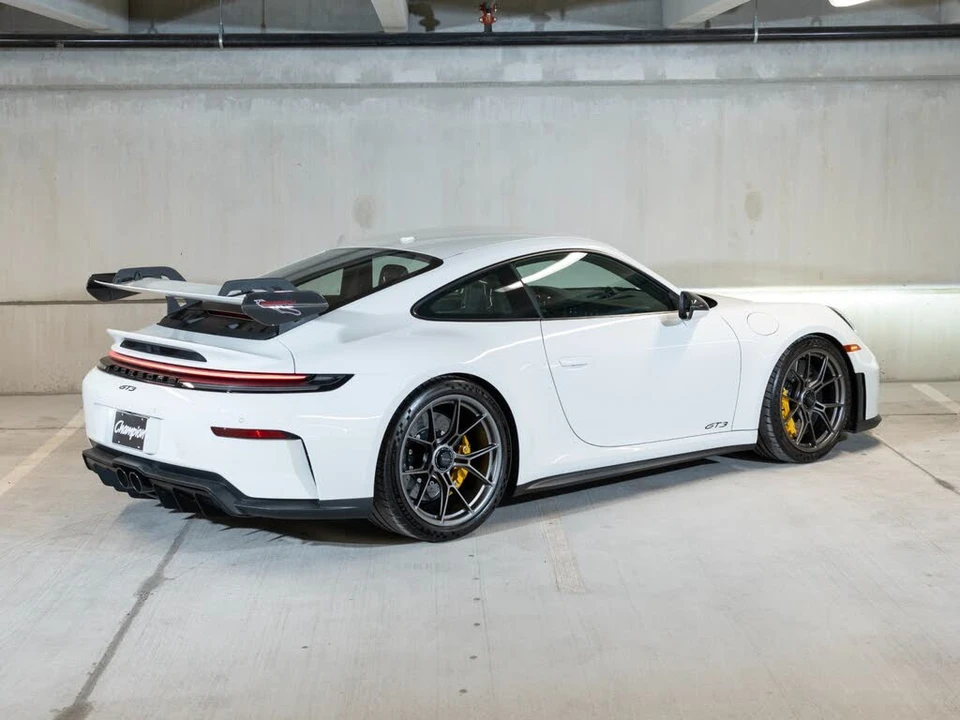 2026 Porsche 992 GT3 - Image 9 of 31