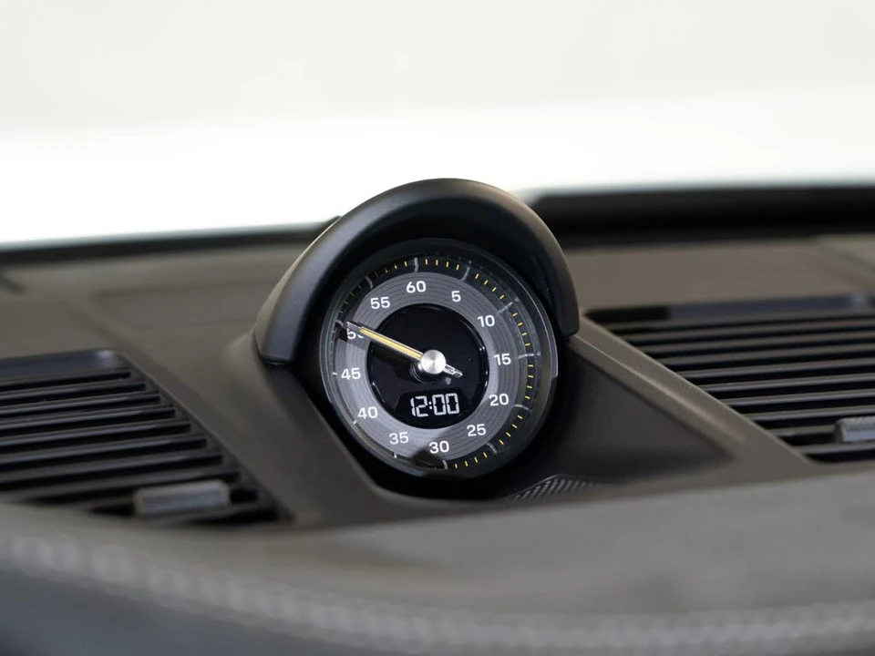 2026 Porsche 992 GT3 - Image 26 of 31