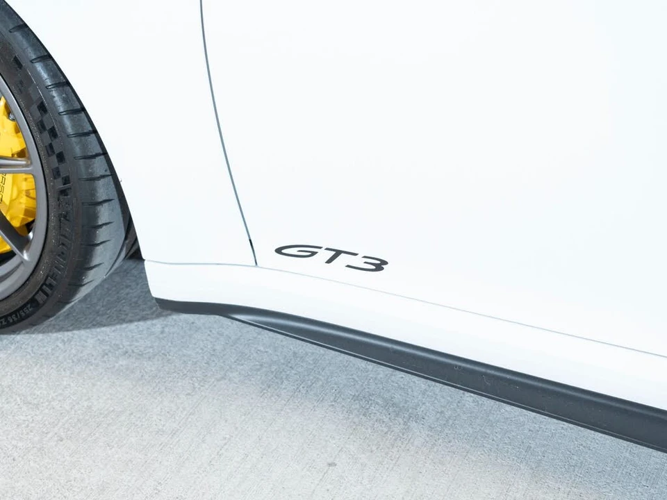 2026 Porsche 992 GT3 - Image 14 of 31