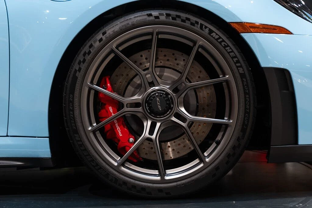 2026 Porsche 992 GT3 - Image 15 of 31