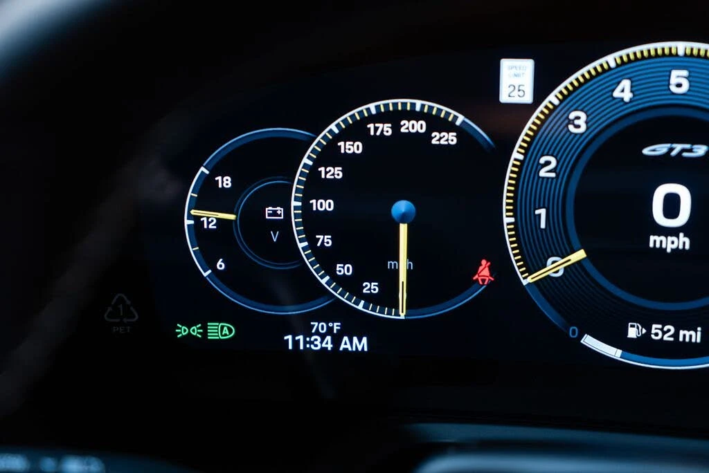 2026 Porsche 992 GT3 - Image 26 of 31