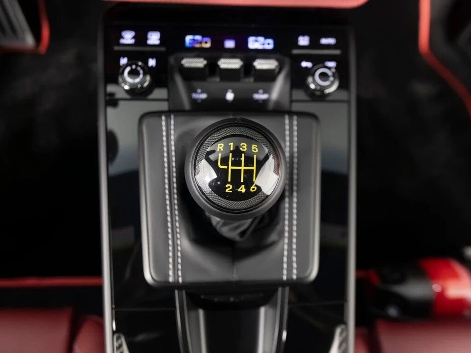 2026 Porsche 992 GT3 - Image 27 of 31