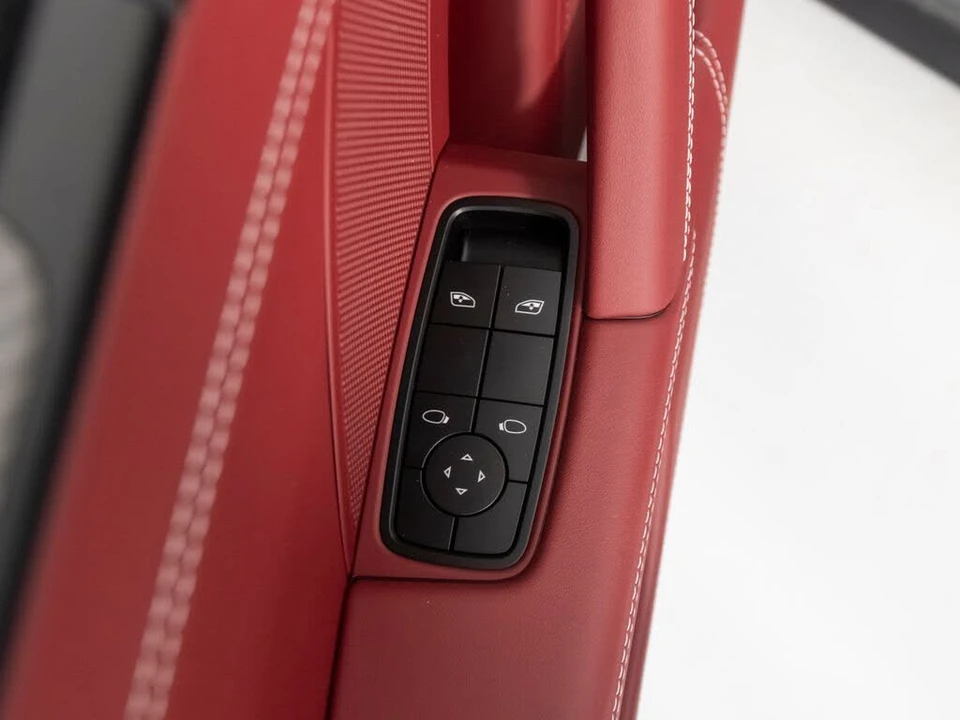 2026 Porsche 992 GT3 - Image 16 of 31