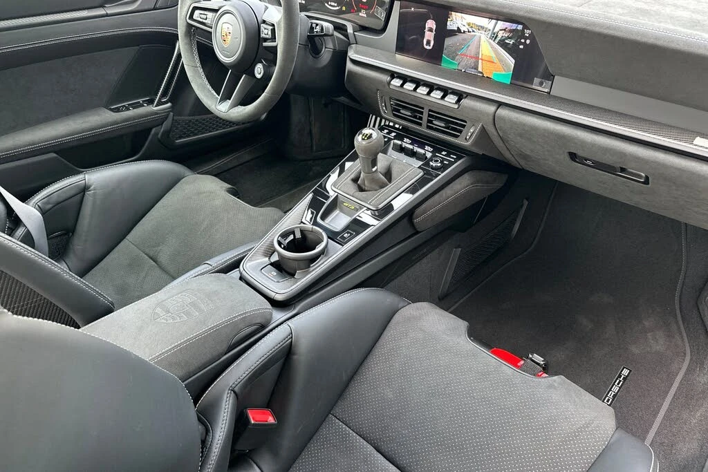 2026 Porsche 992 GT3 - Image 17 of 31