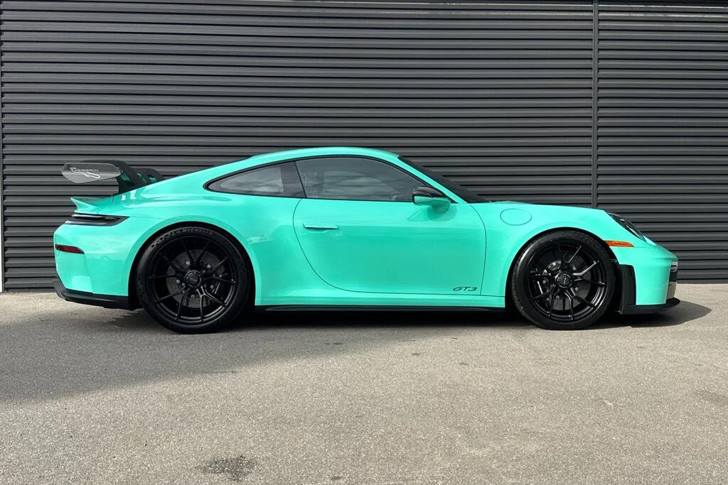 2026 Porsche 992 GT3 - Image 9 of 31