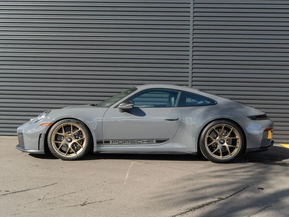 2026 Porsche 992 GT3 - Image 2 of 31