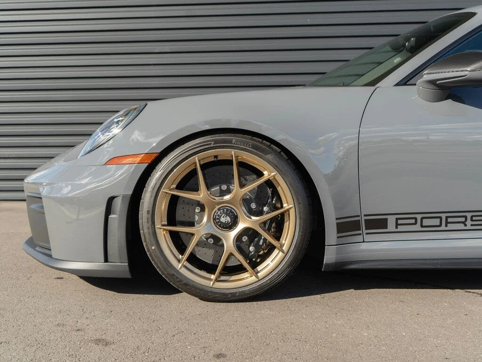 2026 Porsche 992 GT3 - Image 12 of 31