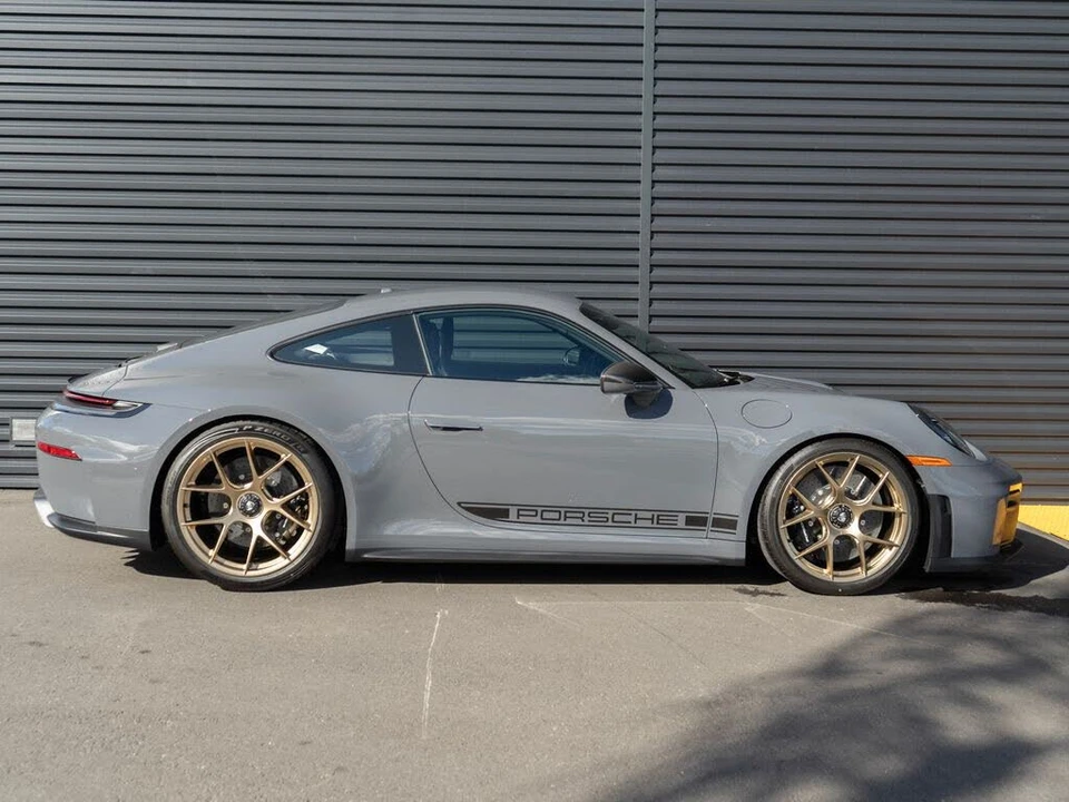 2026 Porsche 992 GT3 - Image 8 of 31