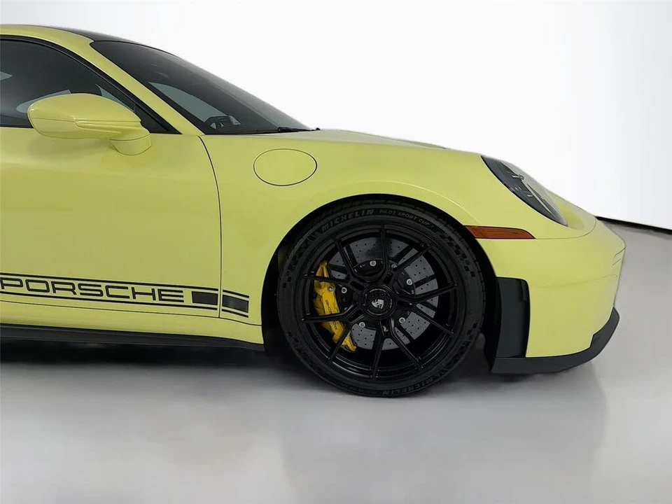 2026 Porsche 992 GT3 - Image 26 of 29