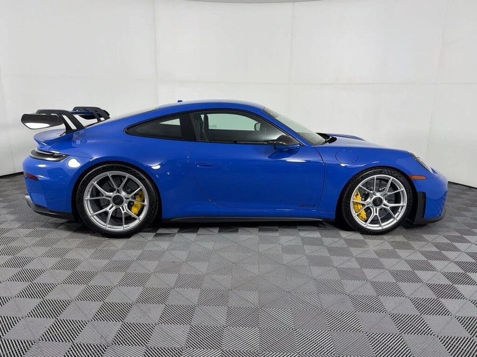 2026 Porsche 992 GT3 - Image 8 of 27