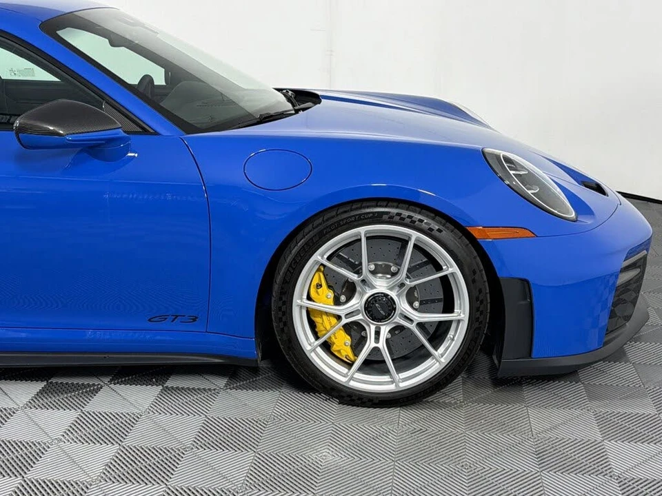 2026 Porsche 992 GT3 - Image 12 of 27