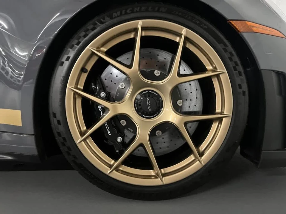 2026 Porsche 992 GT3 - Image 10 of 31