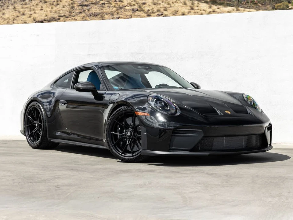 2026 Porsche 992 GT3 - Image 9 of 31