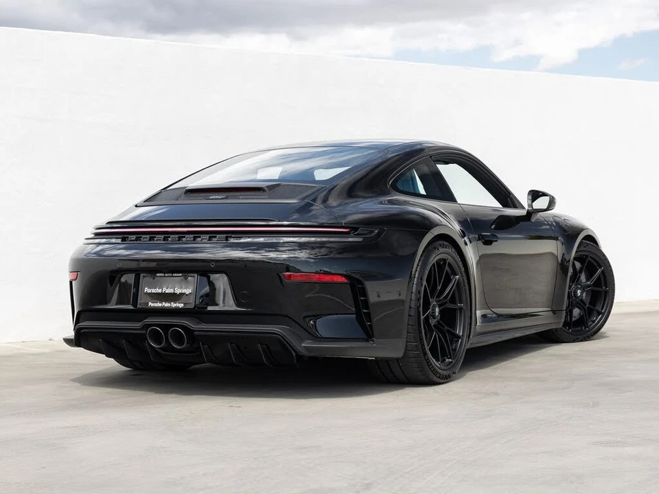 2026 Porsche 992 GT3 - Image 7 of 31