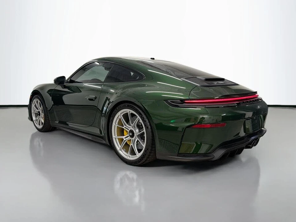 2026 Porsche 992 GT3 - Image 3 of 31