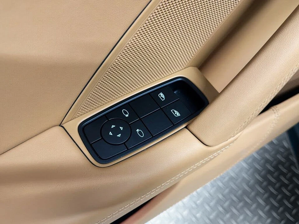 2026 Porsche 992 GT3 - Image 19 of 31