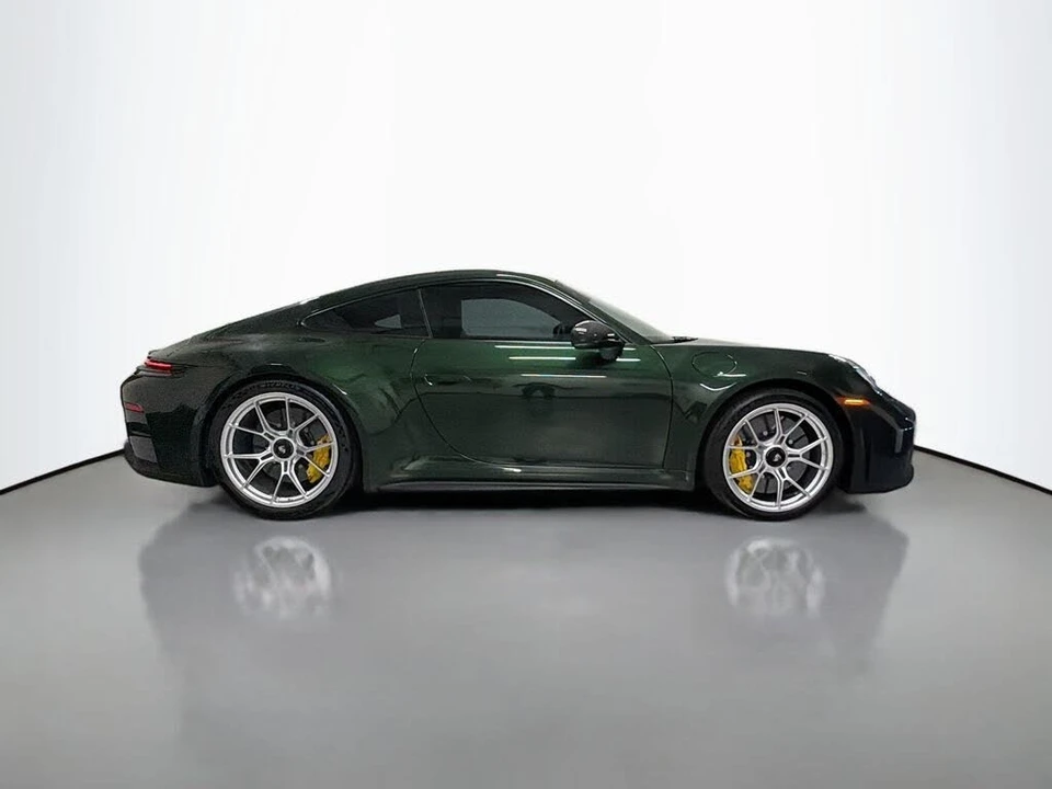 2026 Porsche 992 GT3 - Image 8 of 31