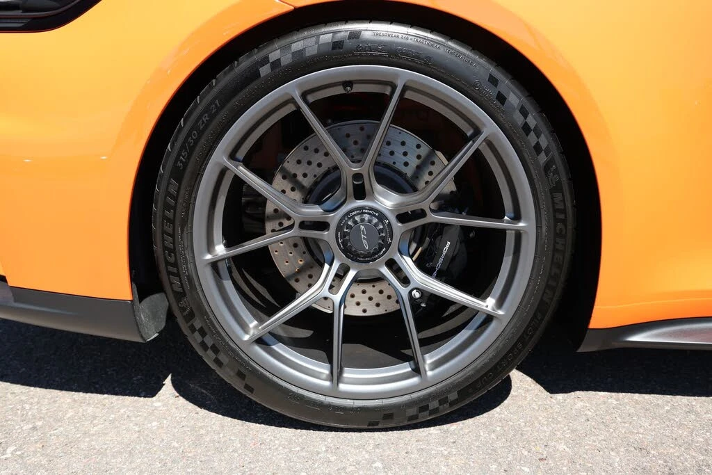 2026 Porsche 992 GT3 - Image 14 of 31